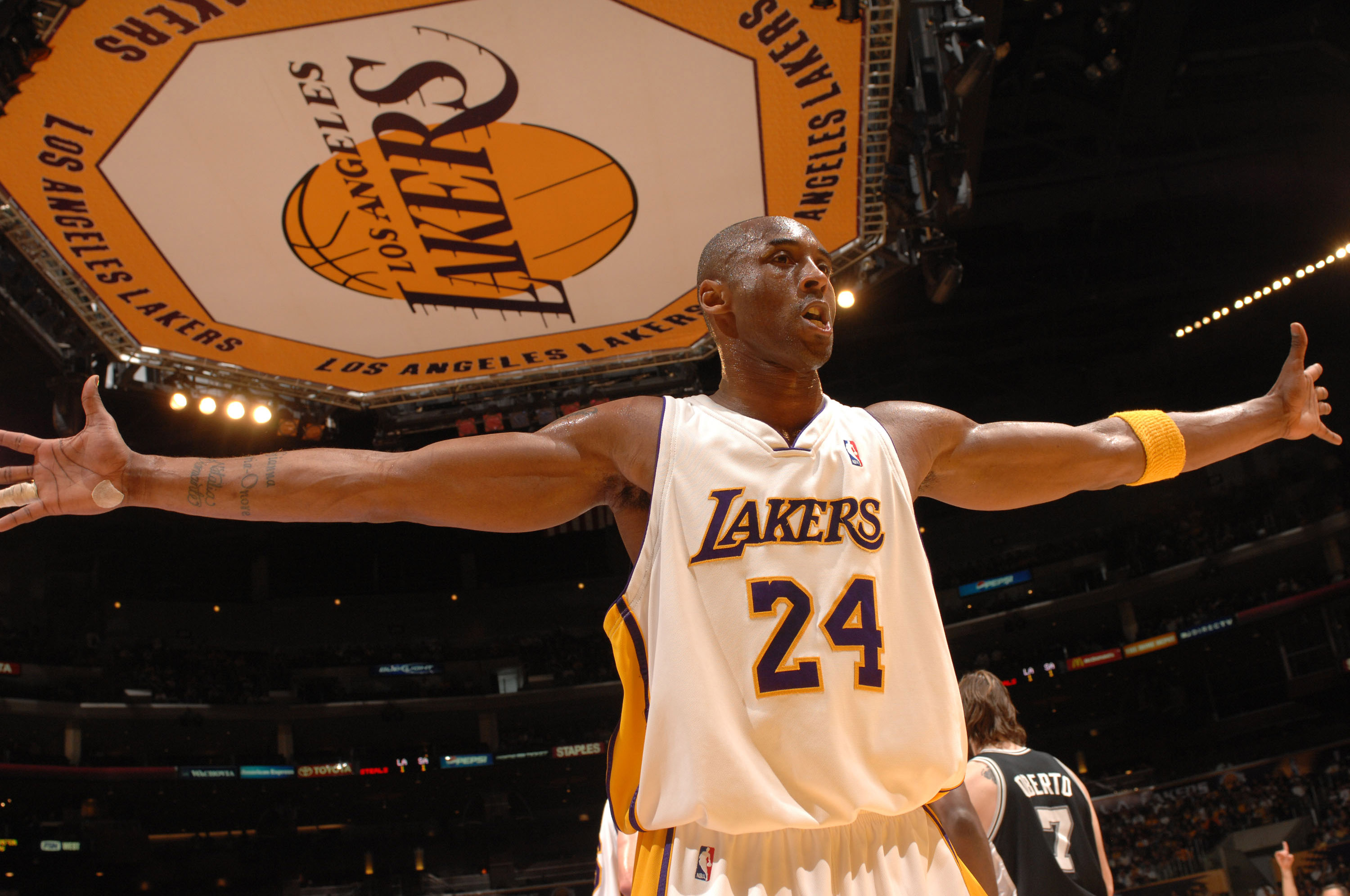 进这位三分 进这位三分