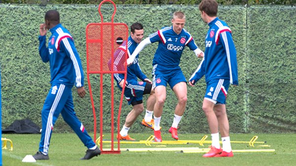 他在比赛中 他在比赛中