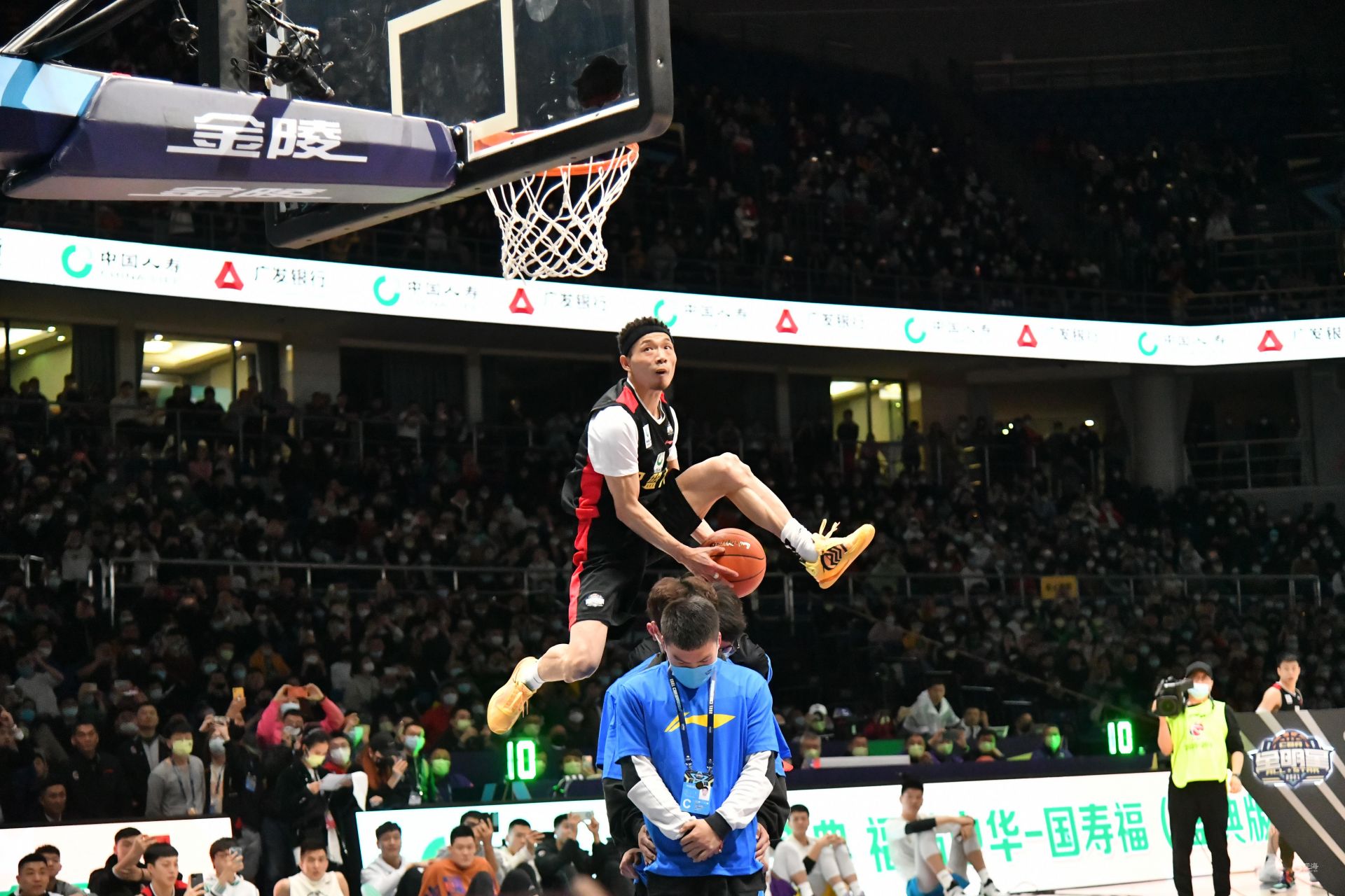 对粉丝是梗